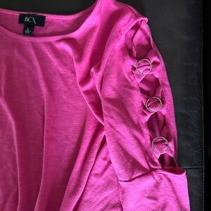 Beautiful BCX fuscha top, worn once, size large, adorable details in sleeves